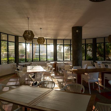 Hotel California Playa El Yaque Kültér fotó