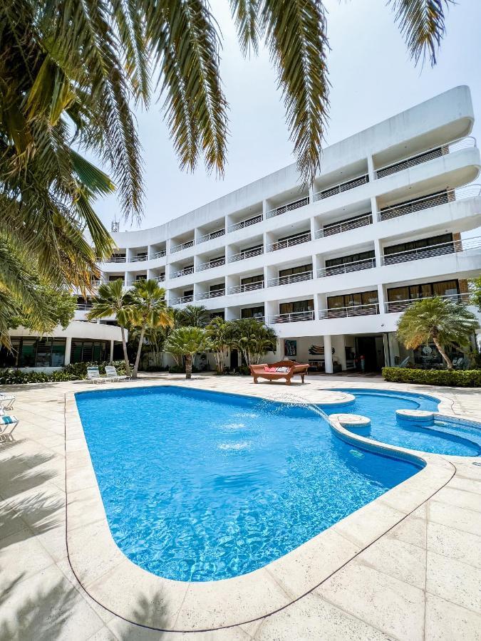 Hotel California Playa El Yaque Kültér fotó