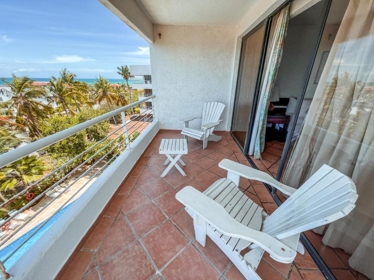 Hotel California Playa El Yaque Kültér fotó