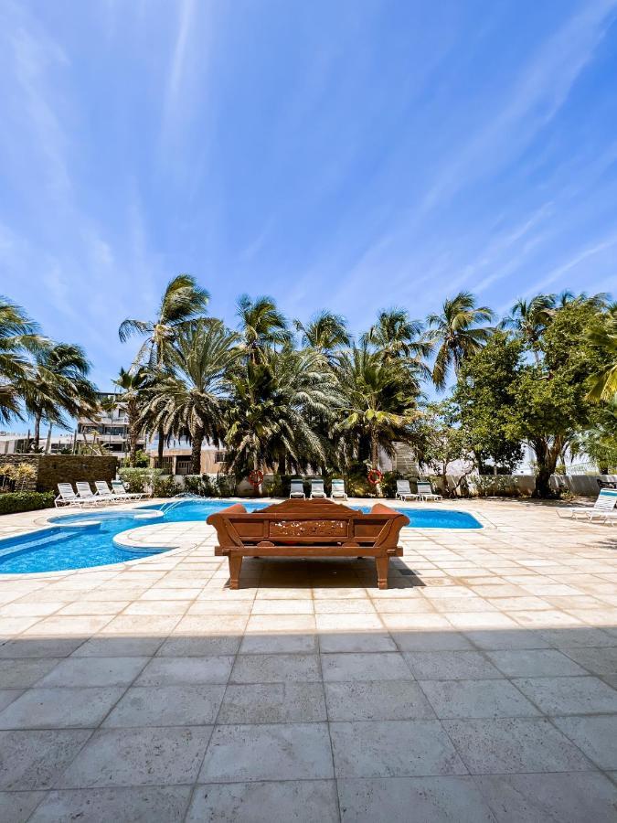 Hotel California Playa El Yaque Kültér fotó